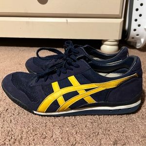 SOLD Asics Ontisuka Tiger Running Shoes (black/yellow) Mens Size 10.5